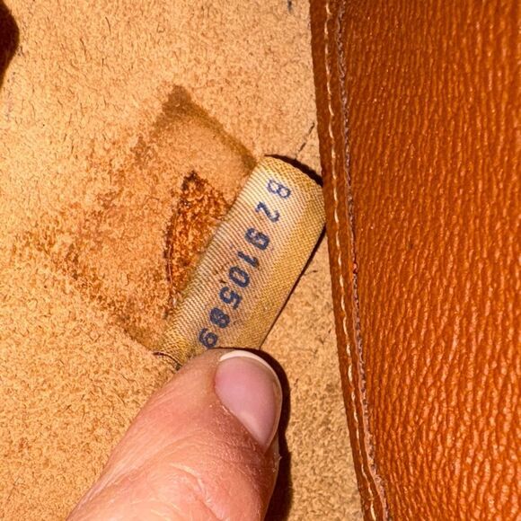 Dooney & Bourke Bag Purse Handbag Pebbled Leather Norfolk Satchel Tote Bag - Picture 14 of 16